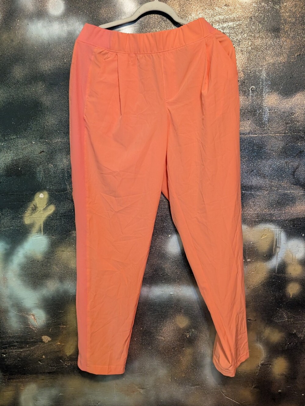 Apana Coral Elastic-Waist Cropped Slim Pants